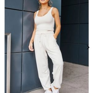 Kittenish by Jessie James Decker "Sunday Funday ivory sweatpant"